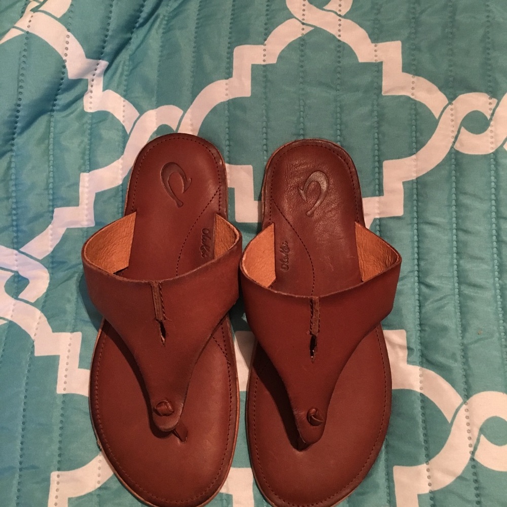 Olukai leather sandals